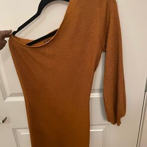 Mini crop one shoulder knit dress